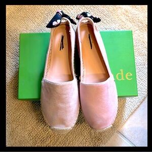 NEW Kate Spade Grayson Espadrille Bow Flats in Conch Shell, size 9.5, never worn